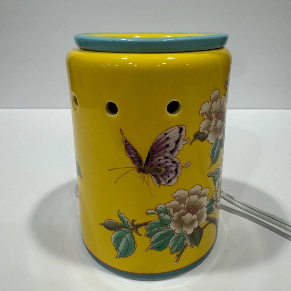 Retired Scentsy Madame Butterfly Full-Size Wax Warmer